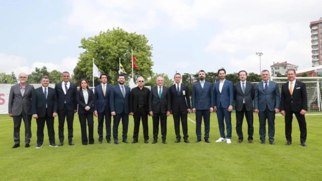 TFF Başkanı Mehmet Büyükekşi'den, Fenerbahçe Futbol Akademisi'ne ziyaret