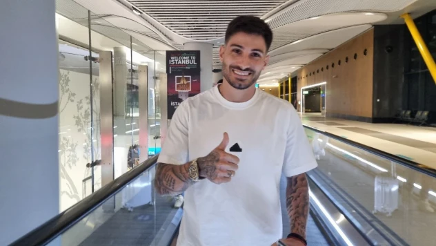 Trabzonspor'un anlaşmaya vardığı Fountas, İstanbul'a geldi