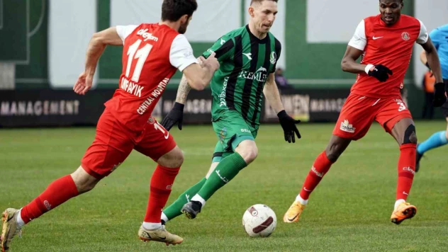 Trendyol 1. Lig: Ümraniyespor: 1 - Sakaryaspor: 1
