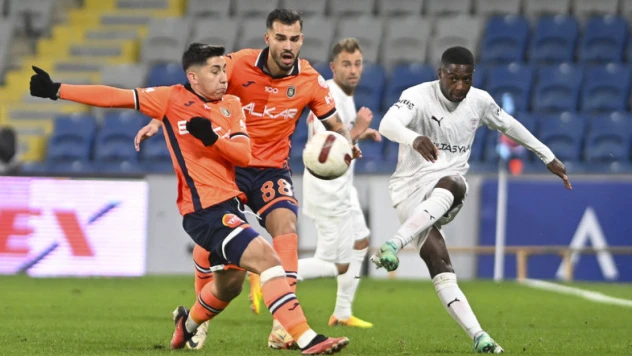 Trendyol Süper Lig: RAMS Başakşehir: 4 - Pendikspor: 1 (Maç sonucu)