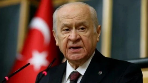 'Türkiye Cumhuriyeti güçlüdür, hiçbir zalimin önünde diz çökmeyecektir.'