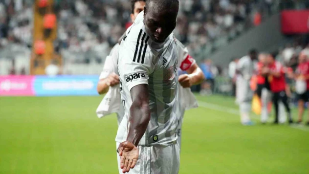 Beşiktaş: 2 - Neftçi Bakü: 1 (Maç sonucu)