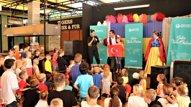 Ukrayna'dan tahliye edilen yetim çocuklar Türkçe öğreniyor