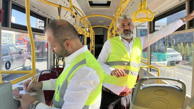 Ulaşım AŞ güvenli ve konforlu ulaşım için otobüsleri denetliyor