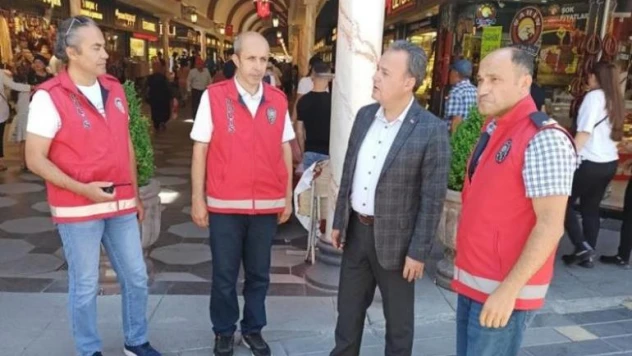 Vali Çicek: 'Önceliğimiz Vatandaşlarımızın Huzuru ve Güvenliği'