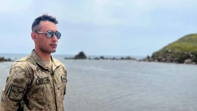 Vatan için bir şehit daha.