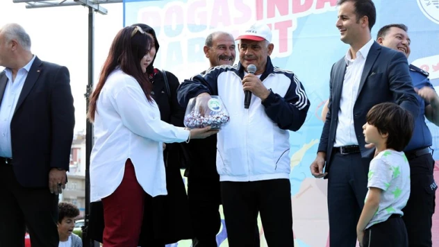 Yahyalı Belediyesi'nden çocuklara karne eğlencesi