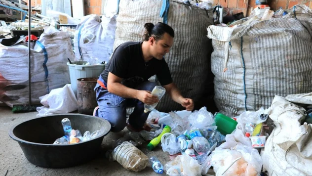 Yaptığı yazılımla işitme engellilere umut oldu