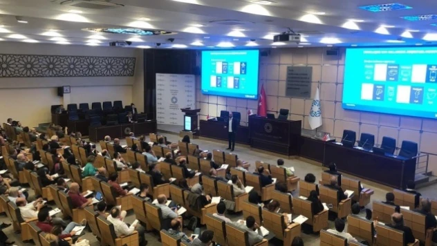 Yargıtay Başkanı Akarca, hakim ve Cumhuriyet savcısı adaylarına yönelik düzenlenen seminere katıldı