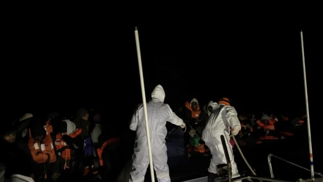 Yunan unsurlarınca ölüme terk edilen 47 kaçak göçmen kurtarıldı