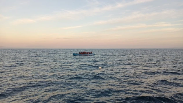 Yunanistan'ın ölüme ittiği 114 göçmen kurtarıldı