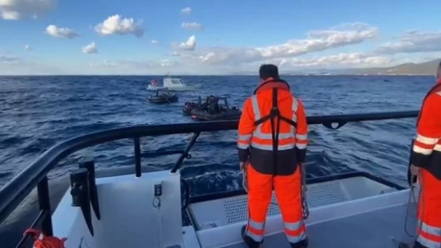 Yunanistan'ın ölüme ittiği 39 göçmen kurtarıldı