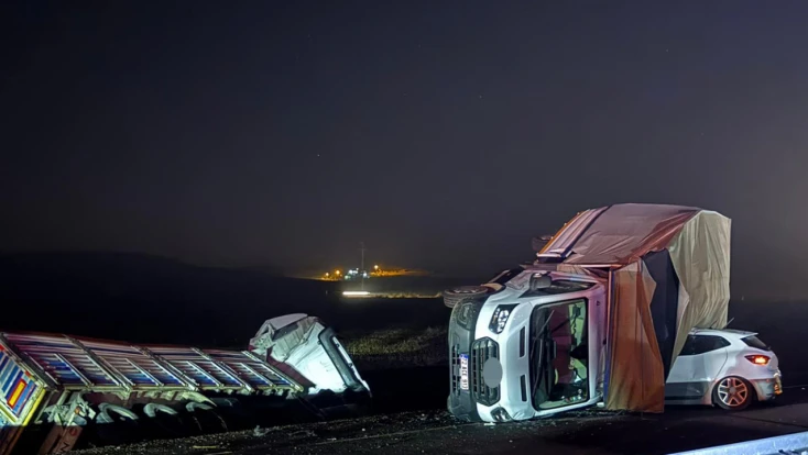 5 Aracın Karıştığı Zincirleme Kaza Faciası