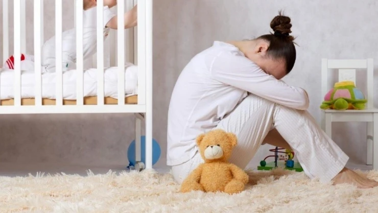 'Lohusa depresyonu tedavi edilmezse ciddi sonuçlar oluşturabilir'