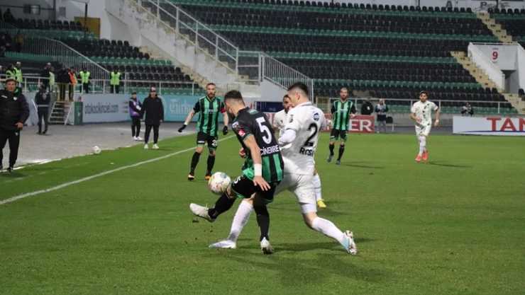 A. Denizlispor: 0 - Sakaryaspor: 1
