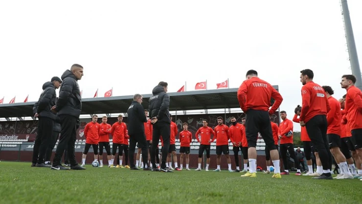A Milli Takım, Ermenistan maçı hazırlıklarını sürdürdü