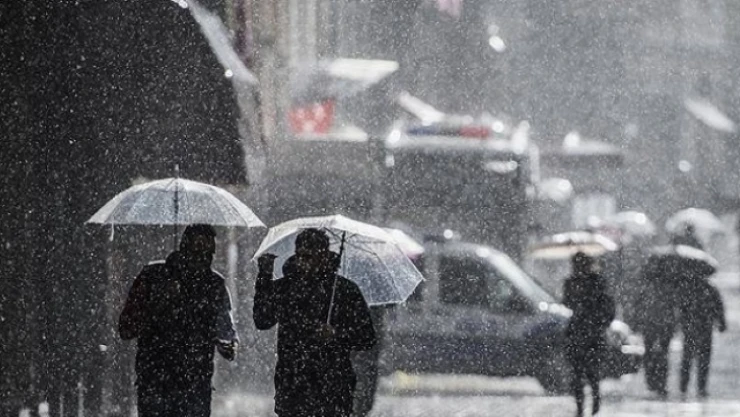 ABD'de Rögarlar patladı, caddeler sular altında kaldı