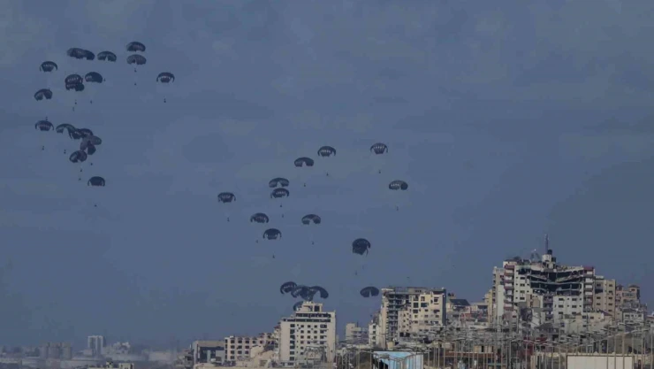 ABD ve Ürdün, Gazze'ye havadan yardım operasyonu düzenledi