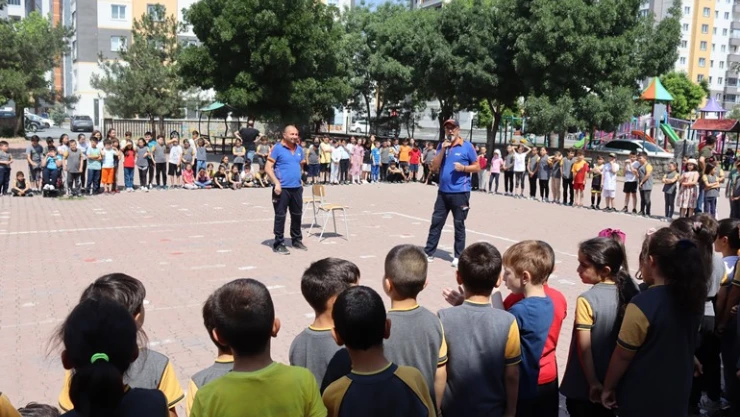 AFAD'dan miniklere  eğitim