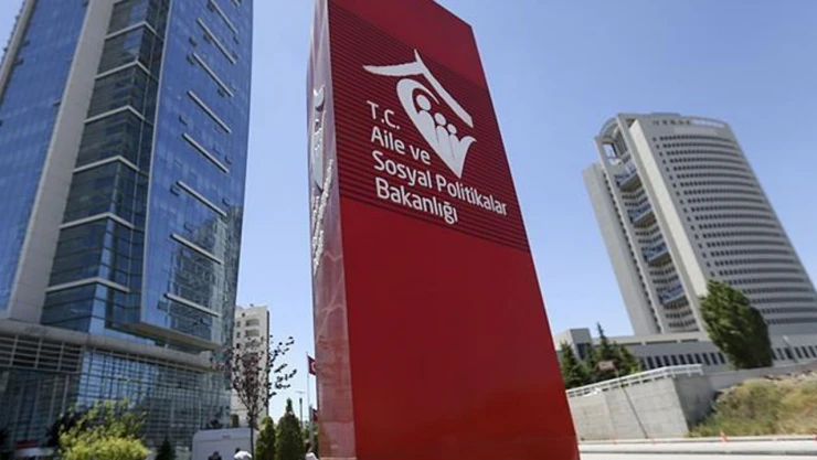 Aile ve Sosyal Hizmetler Bakanlığı bünyesinde kurulan Bilim Kurulu toplandı