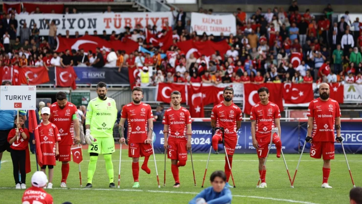 Ampute Futbol Milli Takımı, Avrupa Şampiyonası finalinde İspanya'yı 3-0 mağlup ederek turnuvayı üst üste 3. kez şampiyonlukla tamamladı.