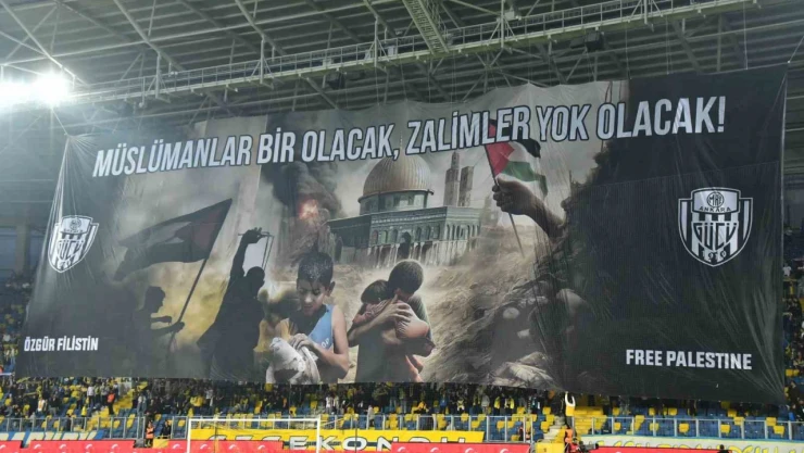 Ankaragücü taraftarından Filistin'e destek