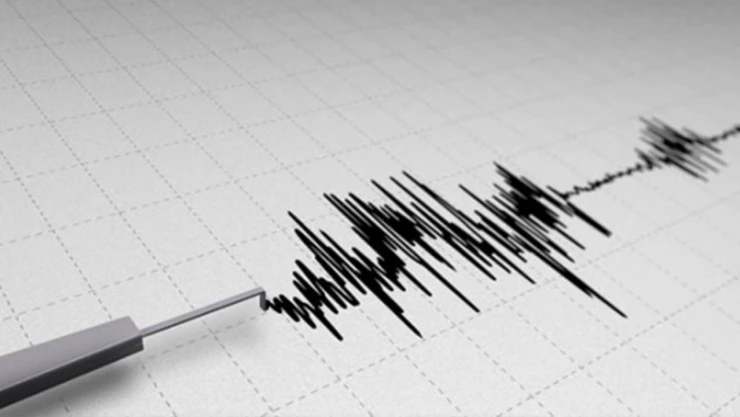 Antalya'da korkutan deprem