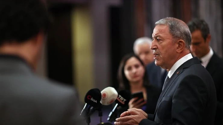 Bakan Akar'dan Yunanistan'ın provokasyonlarına sert tepki