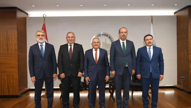 Başkan Büyükkılıç, Sayıştay Başkanı Yener'i ağırladı