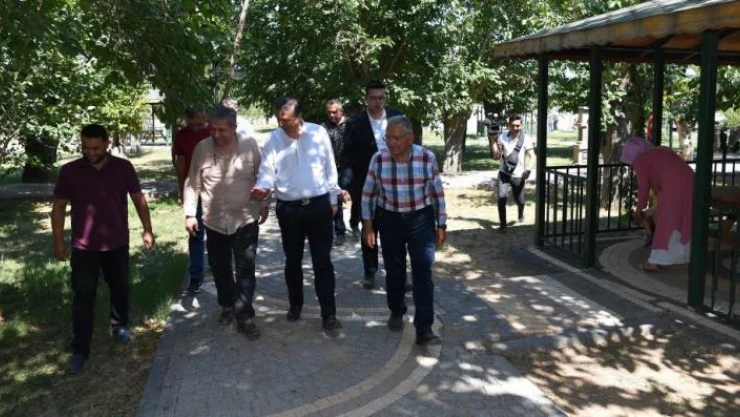 Başkan Büyükkılıç, şifalı su merkezi olan İçmeceleri inceledi