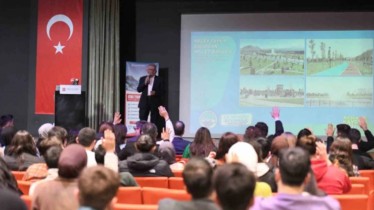 Başkan Büyükkılıç'tan gençlere indirim furyası