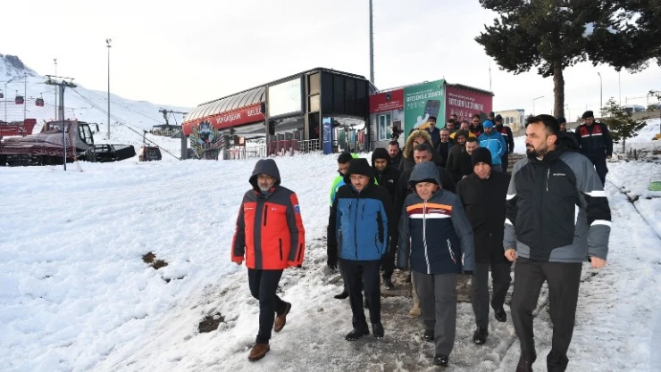 Başkan Büyükkılıç ve Vali Çiçek'ten Erciyes'te inceleme