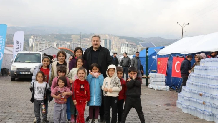 Başkan Palancıoğlu Kahramanmaraş Çadırkent'te depremzedeleri ziyaret etti