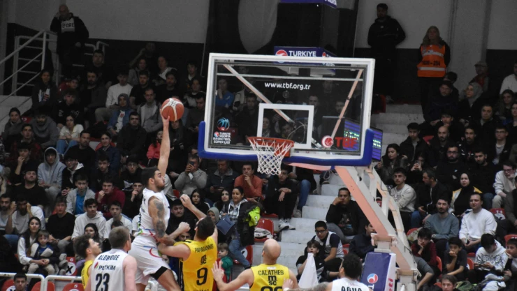Basketbol Süper Ligi: Aliağa Petkimspor: 59 - Fenerbahçe Beko: 81