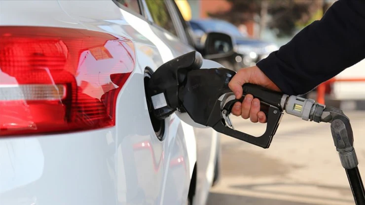 Benzin ve motorine indirim geliyor