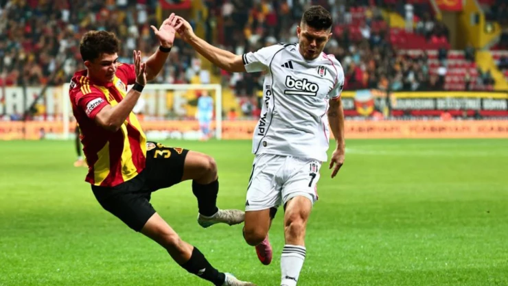 Beşiktaş Kayseri'de gol olup yağdı