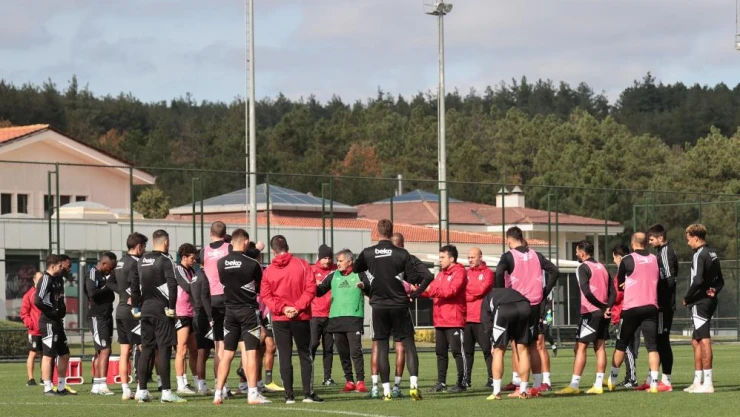 Beşiktaş'ta Antalyaspor mesaisi devam etti