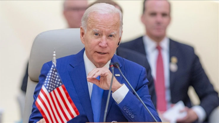 Biden, hükümete 1,2 trilyon dolarlık fon sağlayacak bütçe tasarısını imzaladı