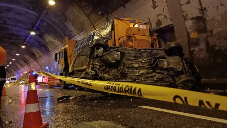 Bolu Dağı Tüneli'nde zincirleme kaza: 1 ölü 6 yaralı