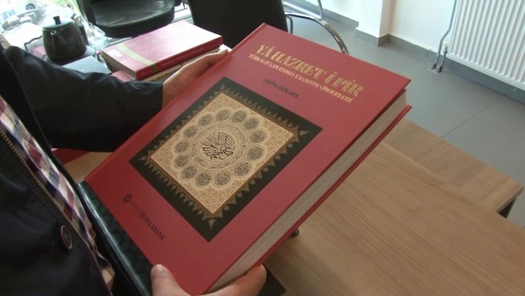 Bu kitap tasavvuf önderlerinin sanat ve estetik yönlerine ışık tutuyor