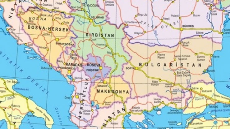 Bulgaristan'dan Kuzey Makedonya'nın AB üyelik müzakerelerine şartlı yeşil ışık
