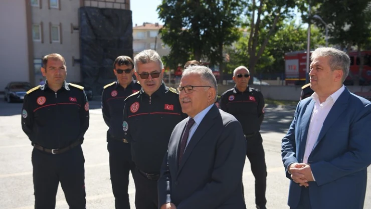 Büyükkılıç itfaiye erlerini karşıladı