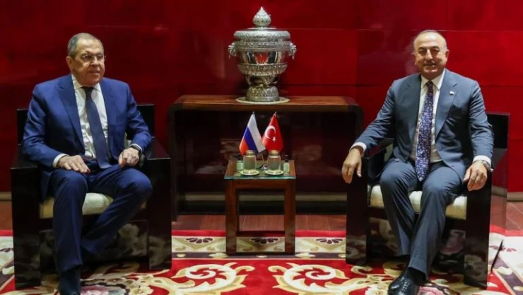 Çavuşoğlu, Rus mevkidaşı Lavrov ile görüştü