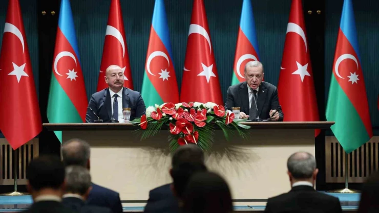 Karabağ'da işgalin sona ermesiyle birlikte bölgemizde kalıcı barış için tarihi bir fırsat penceresi açıldı