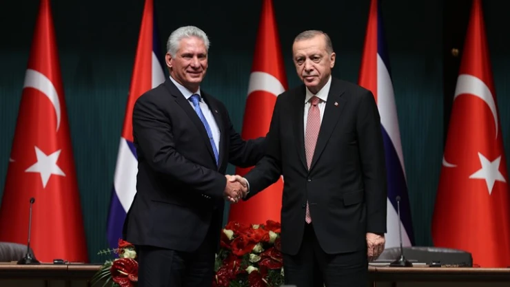Cumhurbaşkanı Erdoğan: &quotKüba ile ticaret hacmimizi 200 milyon dolara çıkarma kararlılığımızı teyit ettik"