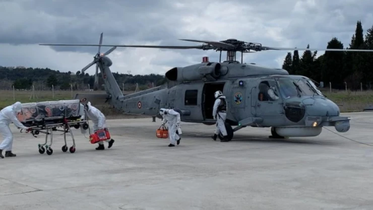 Dağda mahsur kalan vatandaş askeri helikopterle kurtarıldı