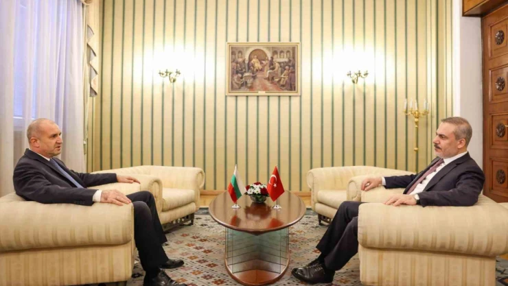 Dışişleri Bakanı Fidan, Bulgaristan Cumhurbaşkanı Radev ile görüştü