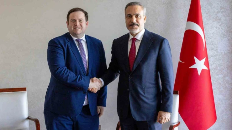 Dışişleri Bakanı Fidan, İngiltere'nin Avrupa ve Kuzey Amerika'dan Sorumlu Devlet Bakanı Doughty'i kabul etti