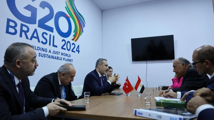 Dışişleri Bakanı Fidan, Mısır Dışişleri Bakanı Shoukry ile bir araya geldi