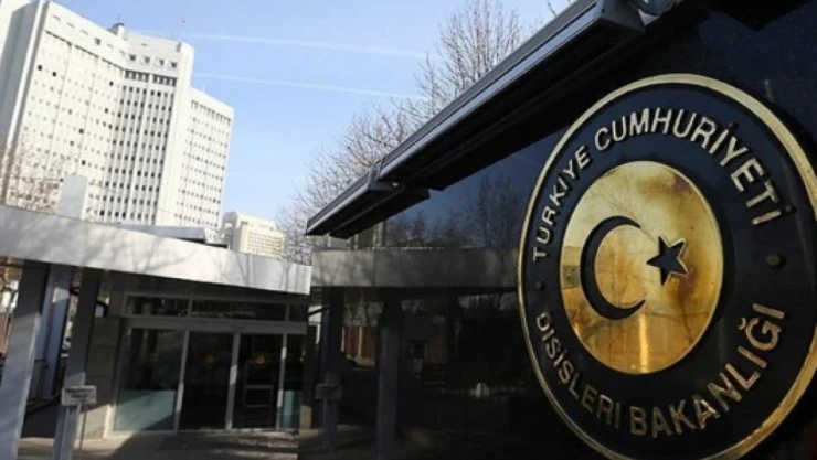 Dışişleri Bakanlığı'ndan Irak ve Suriye tezkeresindeki yabancı silahlı kuvvetler ifadesine ilişkin açıklama